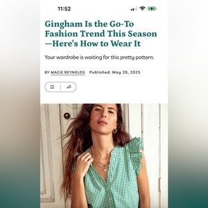 MARKDOWN! Picnic time! Red/white gingham handbag w
bamboo handles & trim!